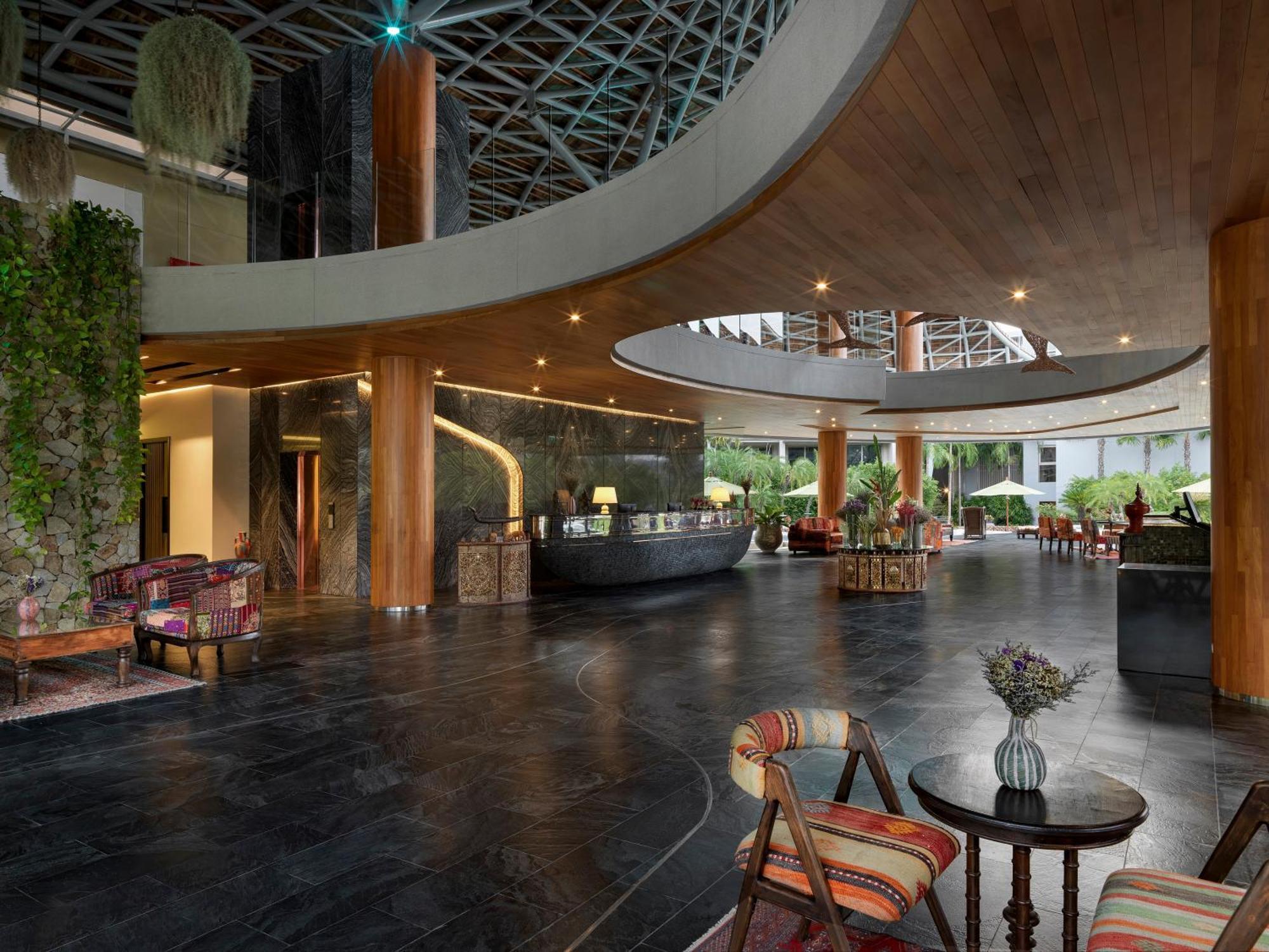 Wyndham Grand Nai Harn Beach Phuket Extérieur photo